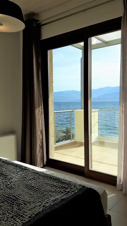 Villa Thalassa Paralia Sergoulas ภายนอก รูปภาพ