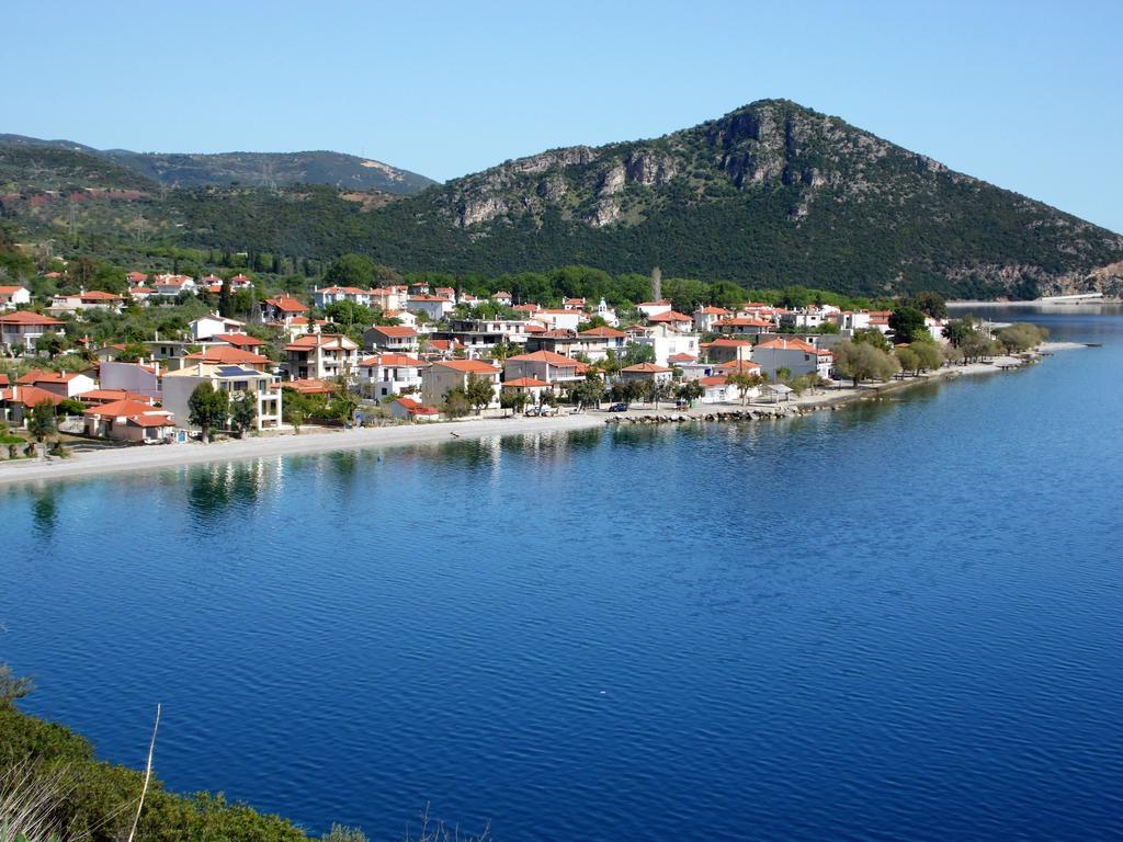 Villa Thalassa Paralia Sergoulas ภายนอก รูปภาพ